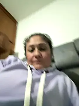 Freechat gabiTetas on StripChat