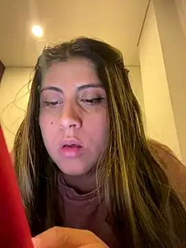 girl-anni from StripChat is Freechat