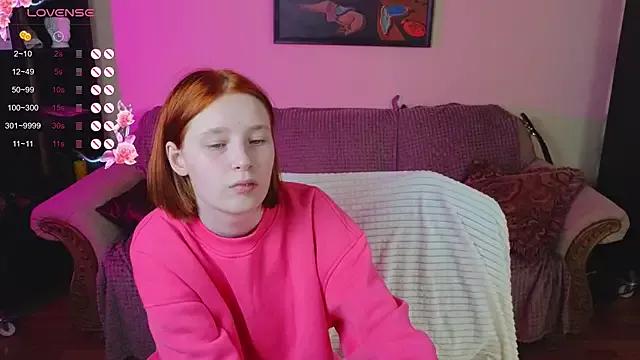 Girls_Fingers from StripChat is Freechat
