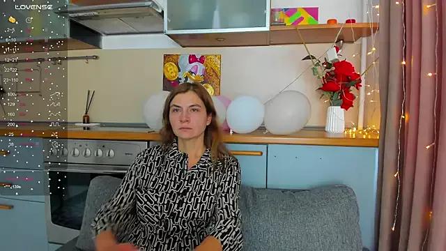 GraceGree from StripChat is Freechat