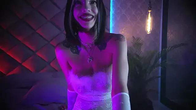grayce_blossoms_24 from StripChat is Freechat