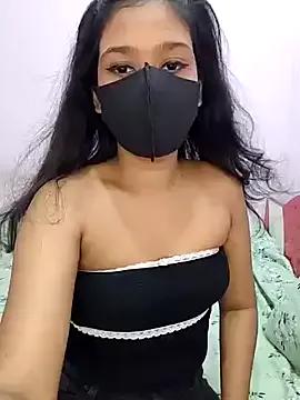 Haavsi_couple from StripChat is Freechat