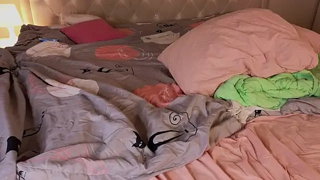 Freechat HanaMitsuri on StripChat