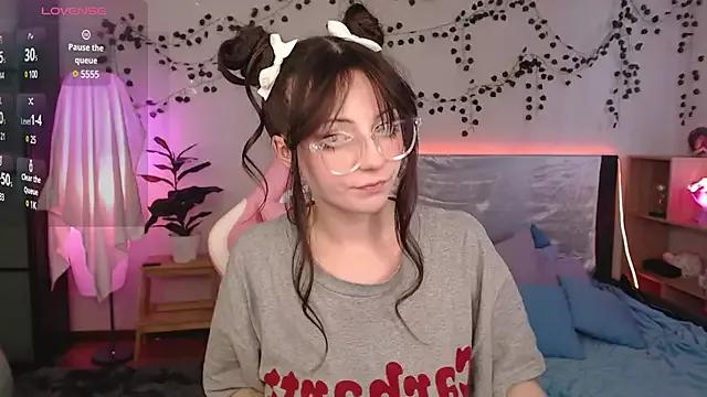 Hanny_Miles from StripChat