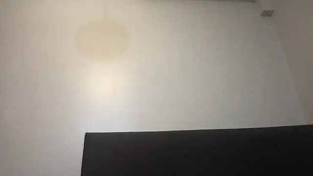 Freechat honeyyy24 on StripChat