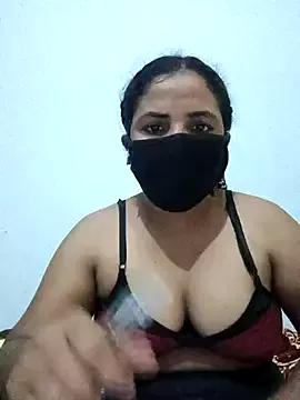 HotAishaa from StripChat is Freechat