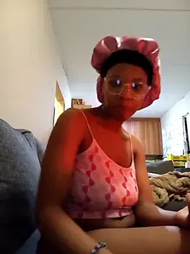 Freechat Hotytoty26 on StripChat