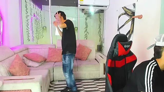 Group Houseofwarrios on StripChat