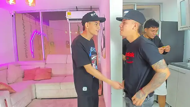 Group Houseofwarrios on StripChat