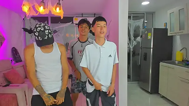 Group Houseofwarrios on StripChat