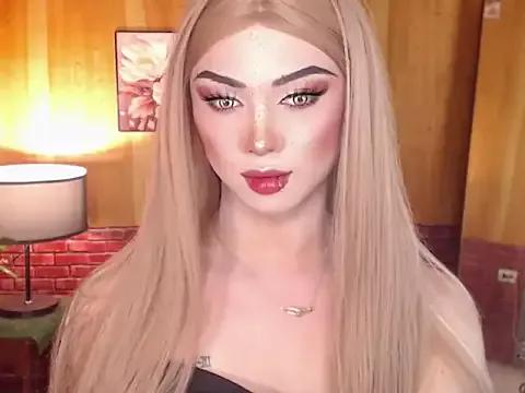 Hugecock_shantall from StripChat is Freechat