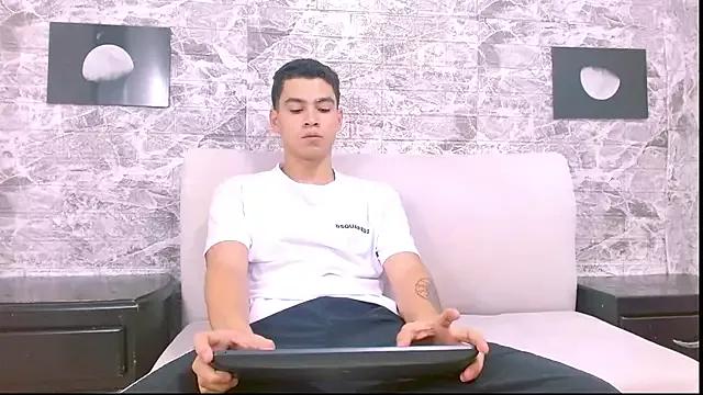 igort_smith from StripChat is Freechat