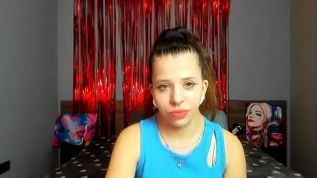 InnaSe from StripChat is Freechat