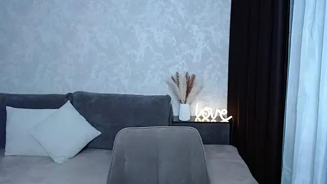 IrisJones from StripChat is Freechat