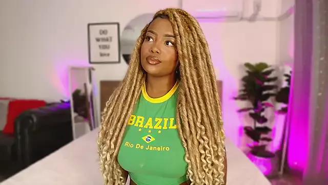 Isaa_Coleman_ from StripChat is Freechat