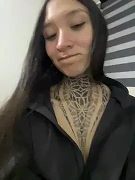 isabela_pretty from StripChat is Freechat