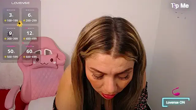 Freechat Isabella_wish1 on StripChat