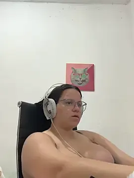 Private isanhaiaka on StripChat