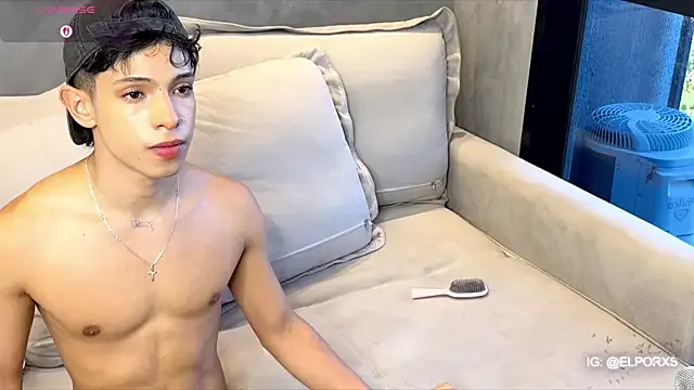 Freechat jade_candy_21 on StripChat