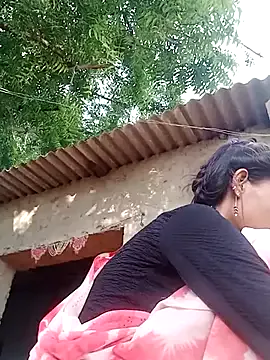 Freechat Joshi_Love143 on StripChat