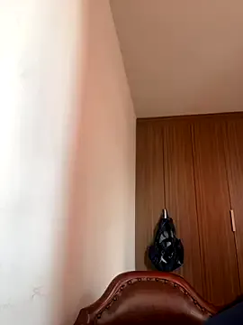 Freechat JuanaFisher on StripChat