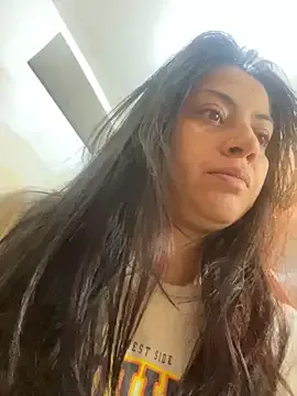 Freechat JuanaFisher on StripChat