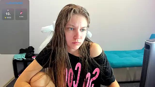 juliamurr_18 from StripChat is Freechat