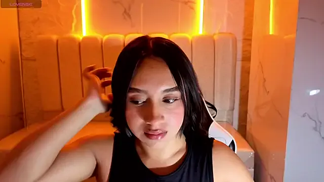 Freechat Juliana_Tx on StripChat