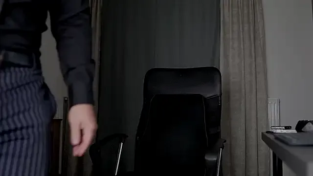 Freechat juliusmasters on StripChat