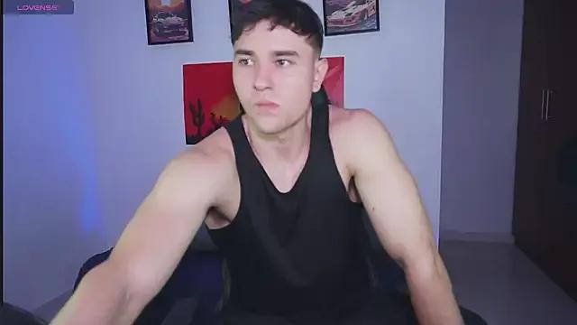 Justin_falcon_ from StripChat is Freechat