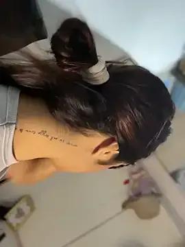 Kaily_Sweet16 from StripChat
