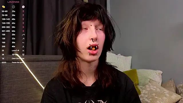 Freechat KandraCruser on StripChat