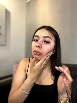 Freechat Karina16_pink on StripChat