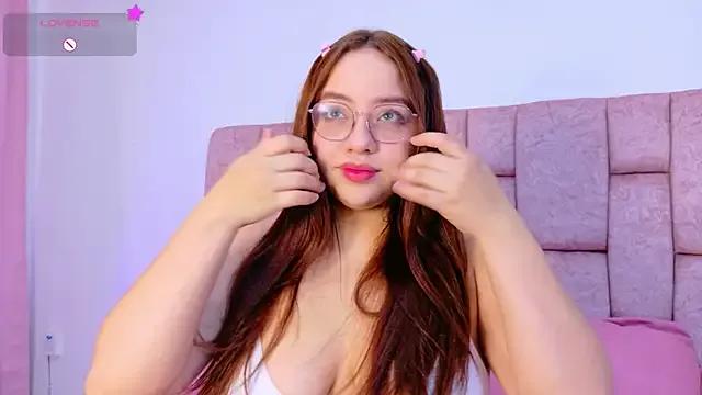 Karina_Wong from StripChat is Freechat