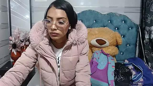 Karla_SlutSkinny from StripChat is Freechat