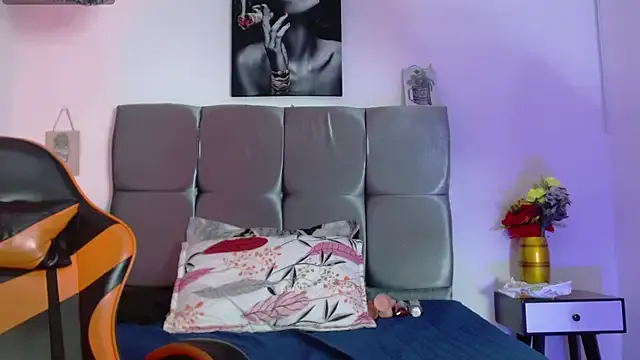 Freechat Karol_wish on StripChat