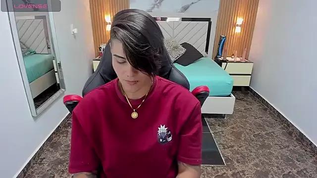 KAROLLJONES1 from StripChat is Freechat