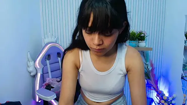 Freechat kataleya__18 on StripChat