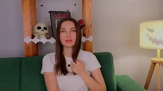 Freechat KateCahee on StripChat