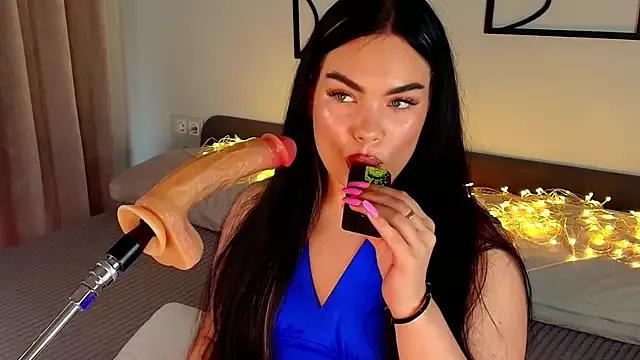 Katerin_Tailor from StripChat is Freechat