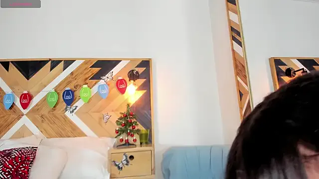 Freechat Kathaleiya_Ozz on StripChat