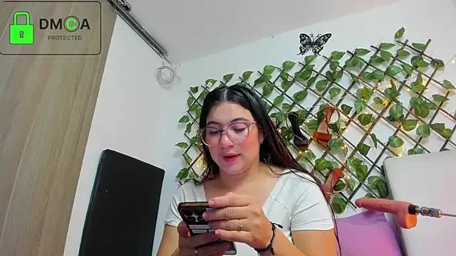 Kathryn07 from StripChat