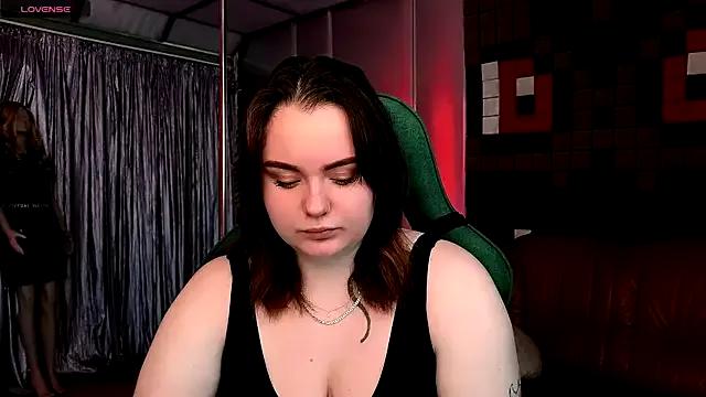 KatrinClark from StripChat is Freechat