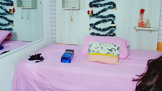 Freechat KATY_LOWERY on StripChat