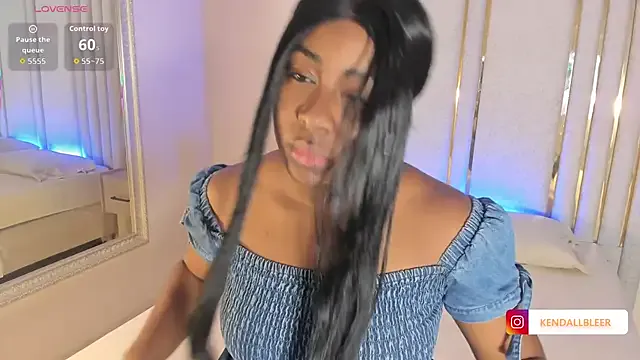 Freechat Kendallbleer on StripChat