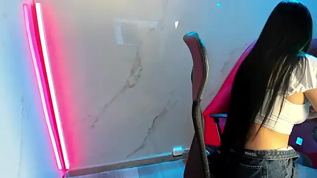 Keyla_Cutte from StripChat is Freechat