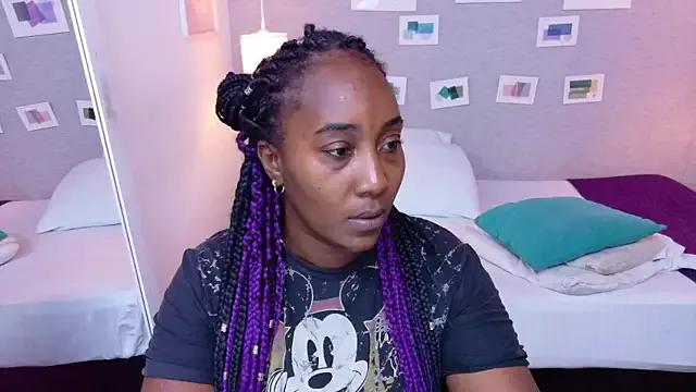 kiara_evanss from StripChat is Freechat