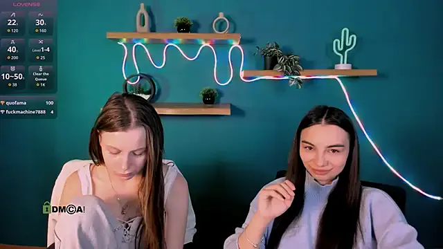 Freechat kira_light__ on StripChat