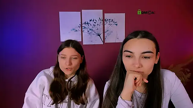 Freechat kira_light__ on StripChat