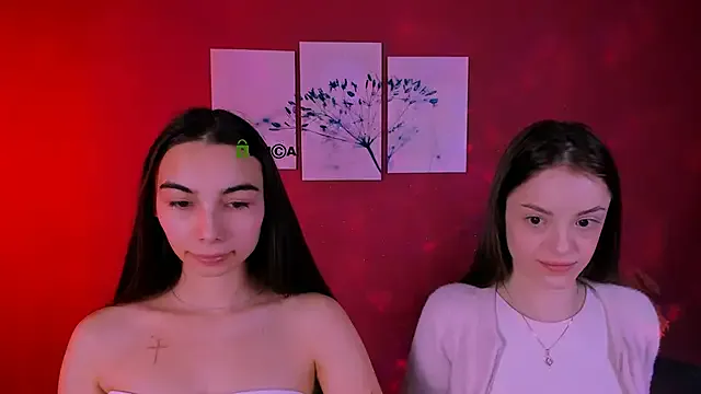 Freechat kira_light__ on StripChat